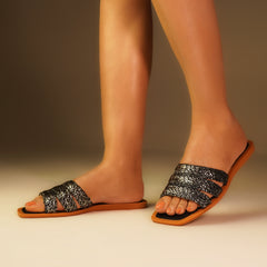 BLOSSOM BLACK