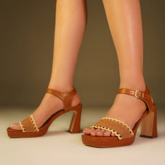 THALIA TAN
