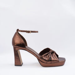 NORA BRONZE