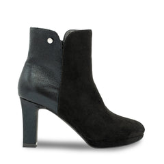 ASTRID BLACK