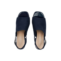MERYL NAVY
